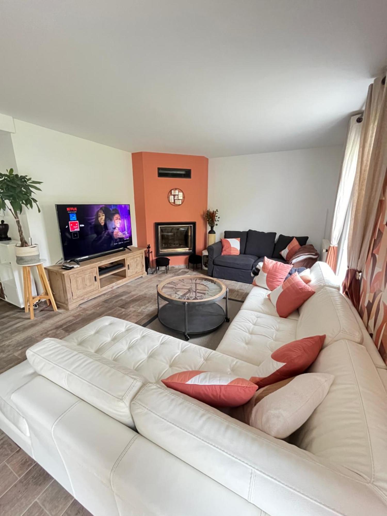 M&A Maison De Campagne/ Disney/Paris/Wifi/Jeux Croissy-Beaubourg 外观 照片